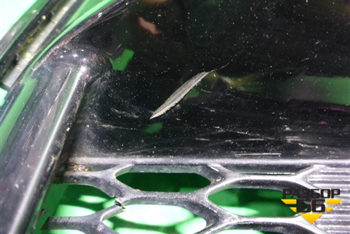 Решетка в передний бампер правая (под парктроник до 2021г) (86594M6020) для Kia Cerato с 2018г (Серато 4)