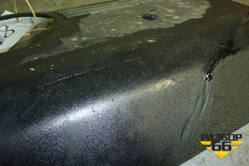 Накладка декоративная на двигатель правая (078103935J) для Audi A8 с 1998-2003г (А8)