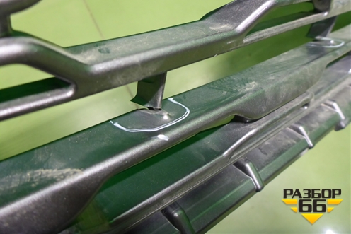 Решетка радиатора (под парктроник) (5311242190) для Toyota Rav-4 с 2018г (Рав 4)