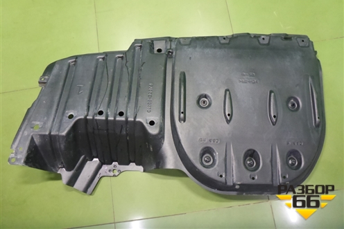 Пыльник днища (5762833110) для Toyota Camry V70 с 2017г (Камри)