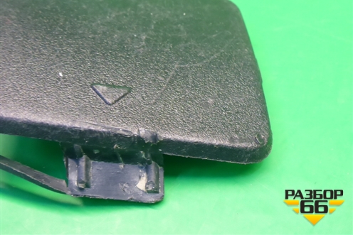 Заглушка в задний бампер (правая) (51127158448) для BMW X5 E70 с 2007-2013г (Х5 Е70)