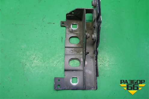 Кронштейн передней панели (правый) для Land Rover Range Rover Sport с 2005-2012г (Спорт)