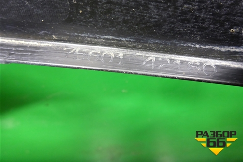 Накладка переднего крыла правого (7560142160) для Toyota Rav-4 с 2018г (Рав 4)