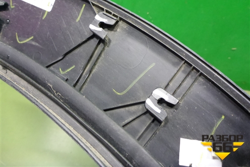 Накладка двери задней левой (87733D7000) для Hyundai Tucson с 2015-2022г (Туксон)