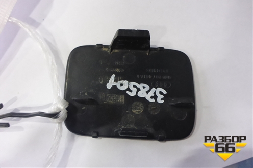 Заглушка в передний бампер левая (4M0807441A) для Audi Q7 c 2015г (Ку 7)