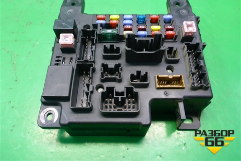 Блок предохранителей салонный (8637A318) для Mitsubishi Lancer-X с 2007г (Лансер)