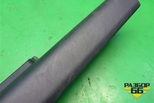 Накладка порога внутренняя переднего правого (7656A050ZZ) для Mitsubishi Lancer-X с 2007г (Лансер)