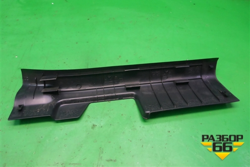 Накладка порога внутренняя переднего правого (7656A050ZZ) для Mitsubishi Lancer-X с 2007г (Лансер)