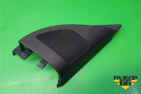 Накладка двери передней правой уголок для Mitsubishi Lancer-X с 2007г (Лансер)