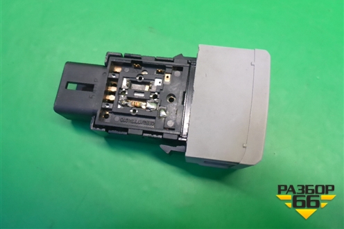 Кнопка открывания багажника для Kia Cerato с 2003-2009г (Серато 1)