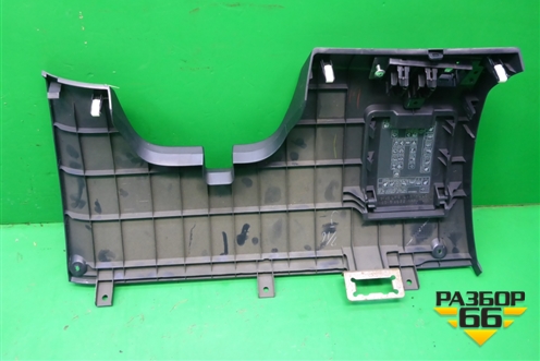 Накладка на торпедо (под рулём) (8002A393ZZ) для Mitsubishi Lancer-X с 2007г (Лансер)