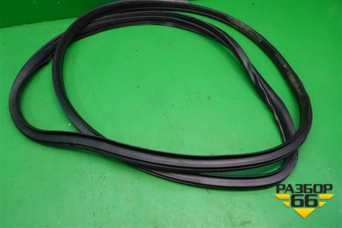 Уплотнитель двери передней правой для Mitsubishi Lancer-X с 2007г (Лансер)