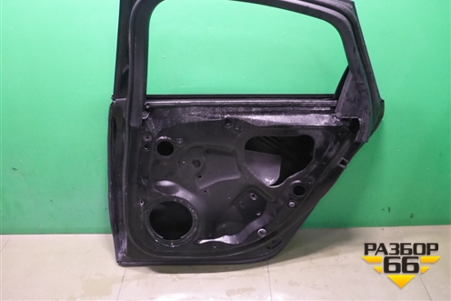 Дверь задняя правая (седан) (4G5833052) для Audi A6 (C7) с 2011-2018г (А6)