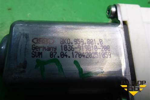 Моторчик стеклоподъёмника передний левый (8K0959801B) для Audi A6 (C7) с 2011-2018г (А6)