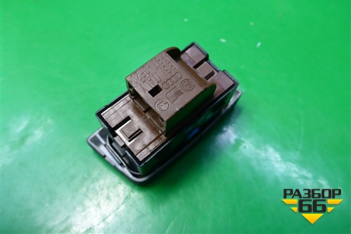 Кнопка центрального замка (передняя правая) (4G2962108) для Audi A6 (C7) с 2011-2018г (А6)