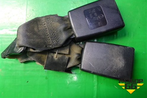 Замок ремня безопасности задний (5C6857739RAA) для Volkswagen Jetta с 2010-2019г (Джетта)