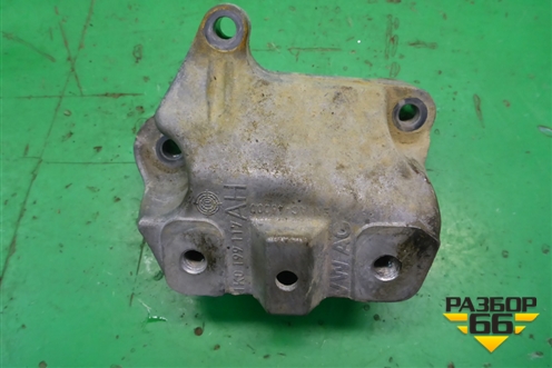 Кронштейн КПП левый (МКПП) (1K0199117AH) для Volkswagen Jetta с 2010-2019г (Джетта)