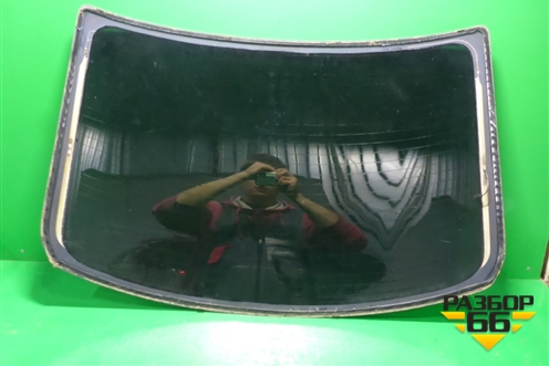 Стекло заднее (5C6845051) для Volkswagen Jetta с 2010-2019г (Джетта)