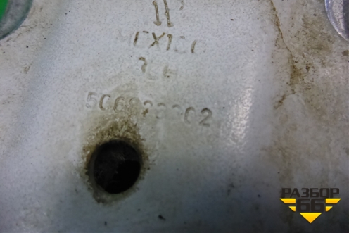 Петля капота правая (5С6823302) для Volkswagen Jetta с 2010-2019г (Джетта)