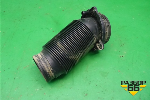 Патрубок воздушного фильтра (1K0129684AN) для Volkswagen Jetta с 2010-2019г (Джетта)