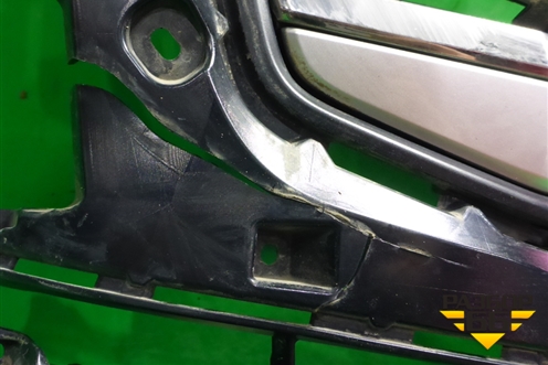 Решетка радиатора (5311460230) для Toyota Land Cruiser (300) с 2021г (Ленд Крузер)