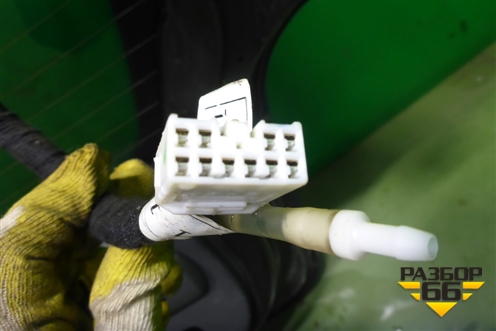 Дверь багажника со стеклом для Ravon R2 с 2016г (Р2)