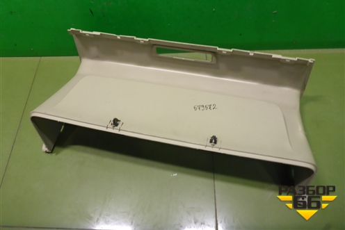 Накладка внутренняя (на консоль центральная) (82194747) для Volvo TRUCK FH с 2013-2019г (ФШ)