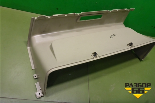 Накладка внутренняя (на консоль центральная) (82194747) для Volvo TRUCK FH с 2013-2019г (ФШ)