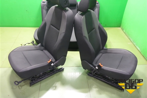 Сиденья комплект (с AIR BAG и подогревом) для Skoda Karoq с 2017г (Карок)