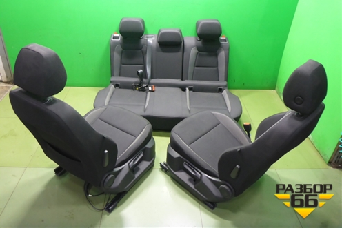Сиденья комплект (с AIR BAG и подогревом) для Skoda Karoq с 2017г (Карок)