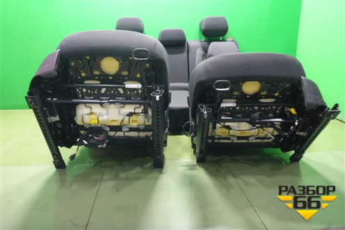 Сиденья комплект (с AIR BAG и подогревом) для Skoda Karoq с 2017г (Карок)