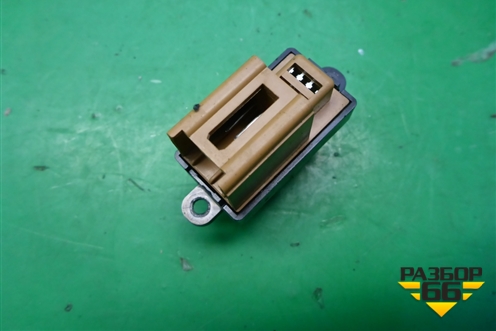 Кнопка центрального замка для Ravon R2 с 2016г (Р2)