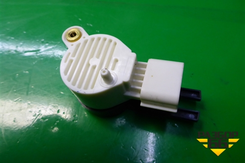 Датчик положения педали тормоза (13597424) для Ravon R2 с 2016г (Р2)