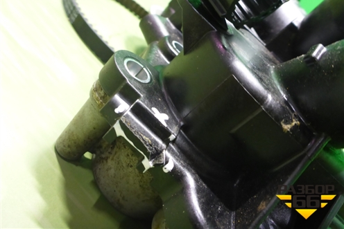 Корпус термостата (1.4л DJK в сборе с помпой) (04E121042AD) для Skoda Karoq с 2017г (Карок)