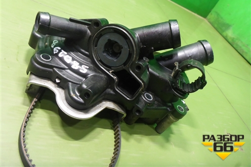 Корпус термостата (1.4л DJK в сборе с помпой) (04E121042AD) для Skoda Karoq с 2017г (Карок)