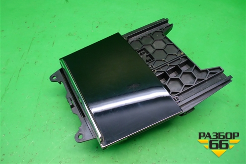 Ящик передней консоли (57B863077E) для Skoda Karoq с 2017г (Карок)