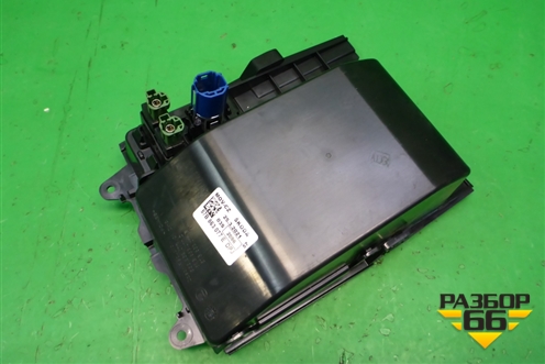 Ящик передней консоли (57B863077E) для Skoda Karoq с 2017г (Карок)