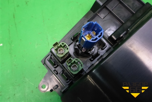 Ящик передней консоли (57B863077E) для Skoda Karoq с 2017г (Карок)