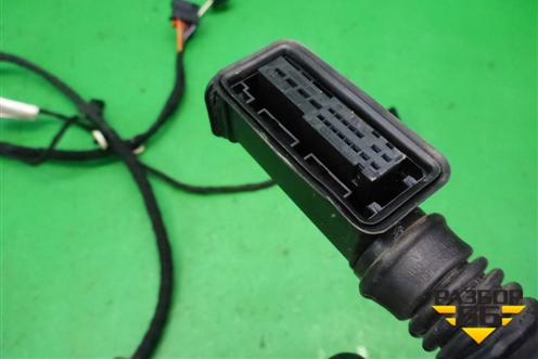 Проводка двери задней левой (57A971693A) для Skoda Karoq с 2017г (Карок)