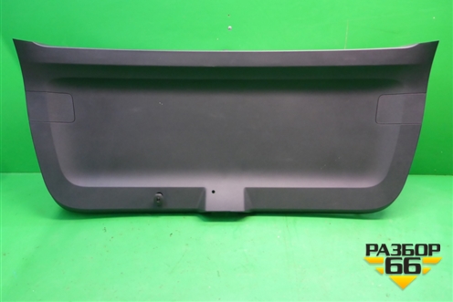Обшивка двери багажника нижняя (2GL867975) для Skoda Karoq с 2017г (Карок)