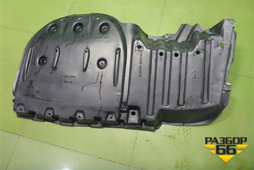 Пыльник днища (5762833110) для Toyota Camry V70 с 2017г (Камри)