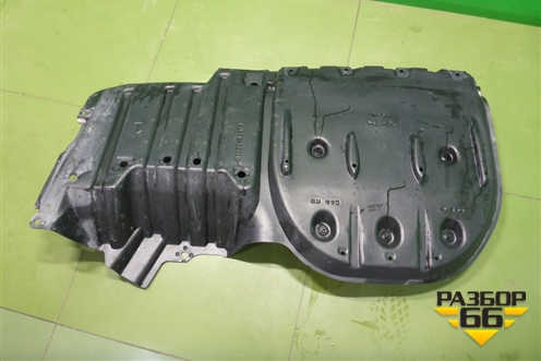 Пыльник днища (5762833110) для Toyota Camry V70 с 2017г (Камри)