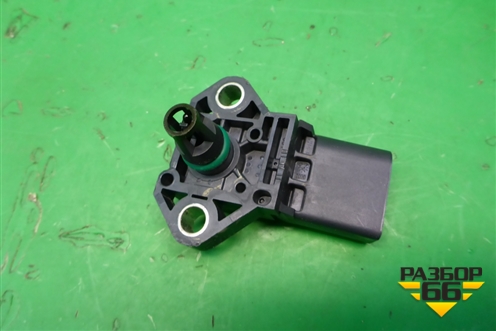 Датчик массового расхода воздуха (03G906051M) для Skoda Karoq с 2017г (Карок)