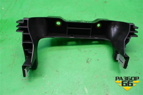 Кронштейн консоли передний (566863377A) для Skoda Karoq с 2017г (Карок)