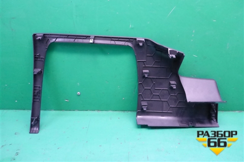 Накладка на торпедо (центральная) (566857206) для Skoda Karoq с 2017г (Карок)