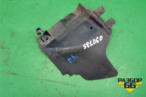 Дефлектор радиатора правый (57A121284B) для Skoda Karoq с 2017г (Карок)