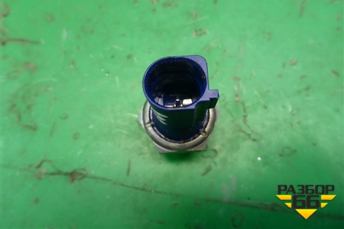 Датчик давления масла (1.4л DJK) (04E919081A) для Skoda Karoq с 2017г (Карок)