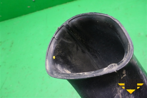 Резонатор воздушного фильтра (04E129618D) для Volkswagen Polo (седан) с 2010г (Поло)