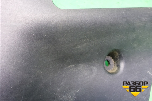 Накладка внутренняя (на консоль правая) (8011A211) для Mitsubishi Lancer-X с 2007г (Лансер)