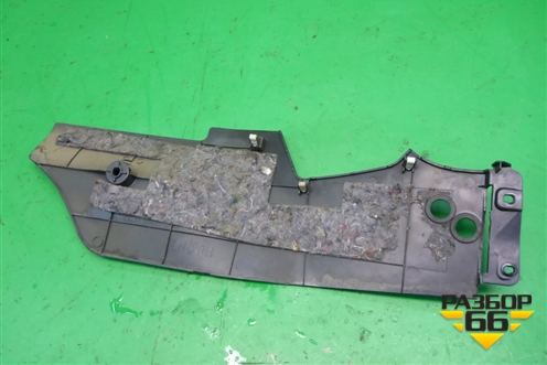 Накладка внутренняя (на консоль правая) (8011A211) для Mitsubishi Lancer-X с 2007г (Лансер)